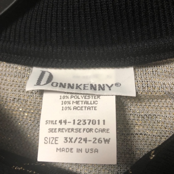 Dunnkenny Women’s Black and Gold 3X Slip On Top - Picture 2 of 2